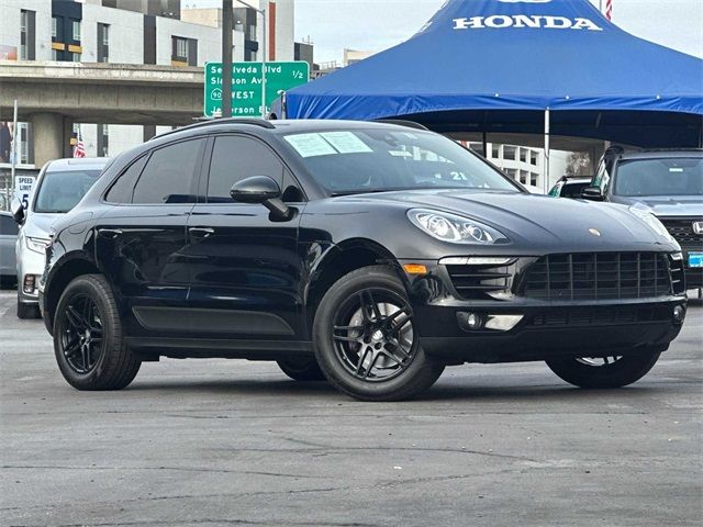 2018 Porsche Macan 