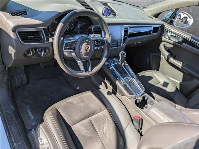 2018 Porsche Macan Base