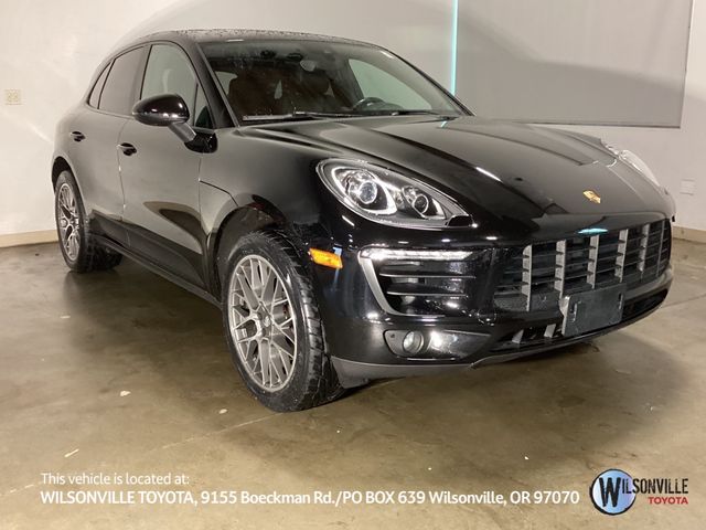 2018 Porsche Macan 