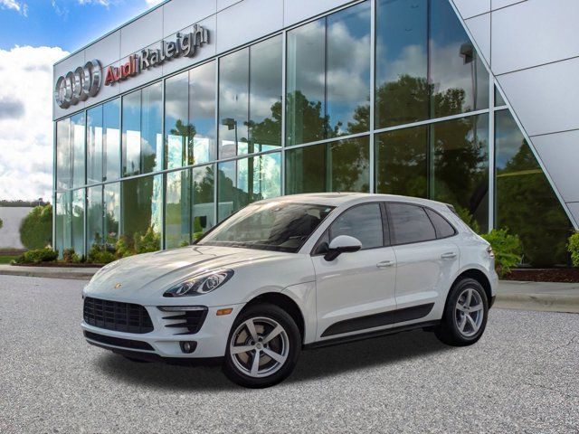 2018 Porsche Macan Base