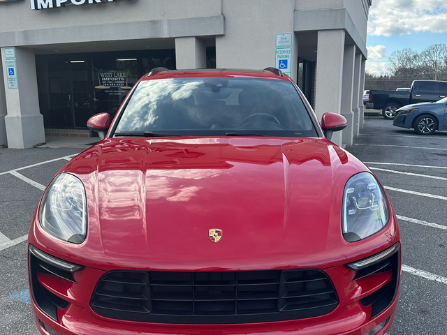 2018 Porsche Macan GTS