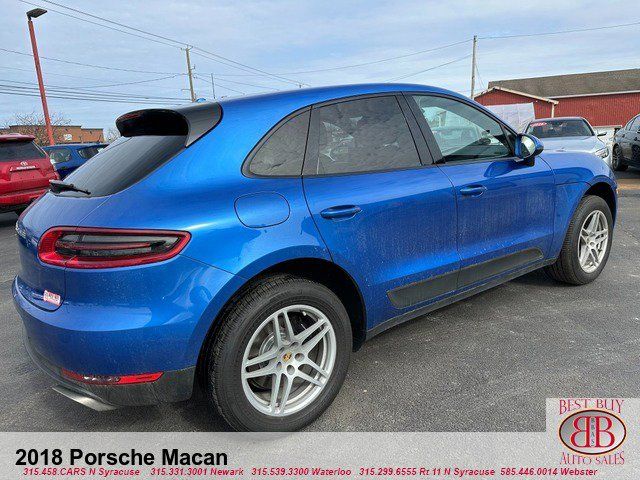 2018 Porsche Macan 