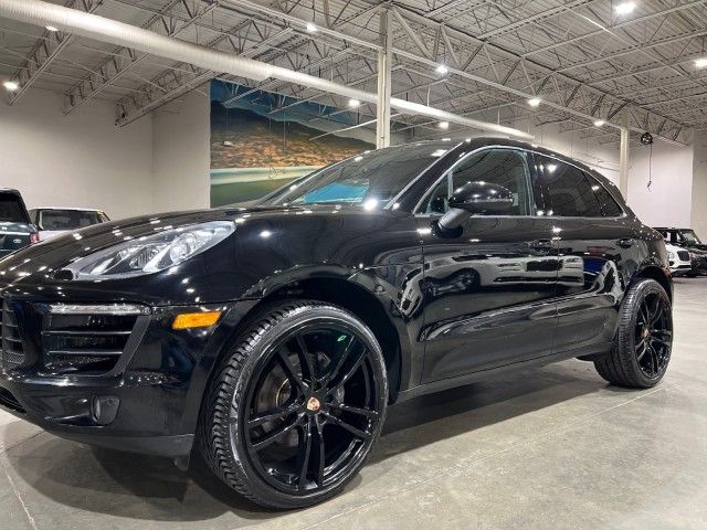 2018 Porsche Macan Base