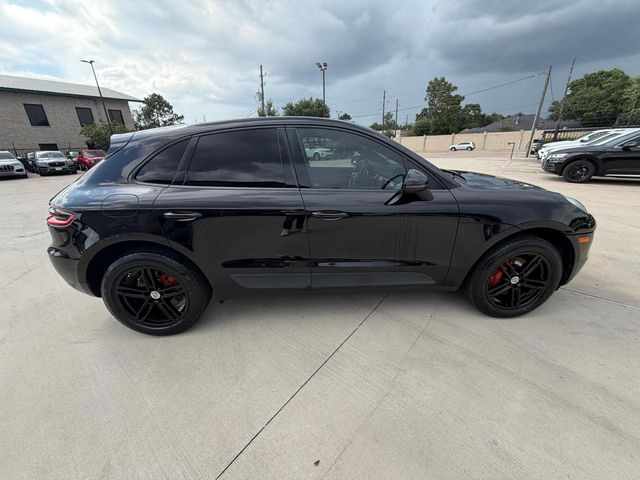 2018 Porsche Macan S
