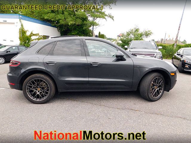 2018 Porsche Macan S