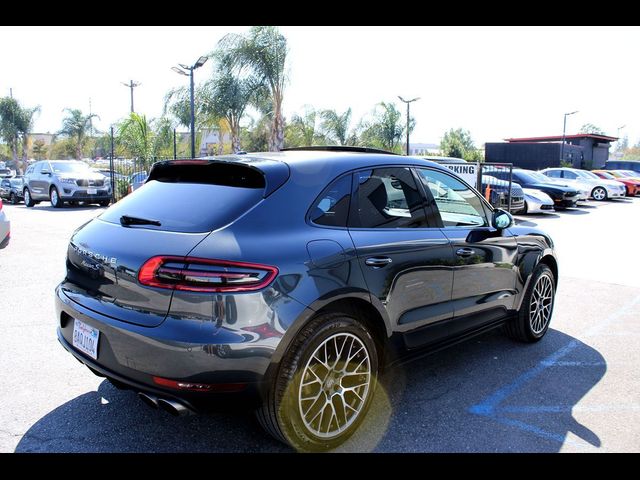 2018 Porsche Macan S