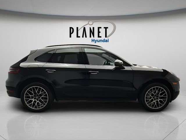 2018 Porsche Macan S