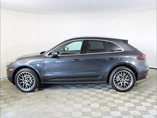 2018 Porsche Macan S