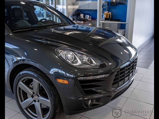 2018 Porsche Macan S