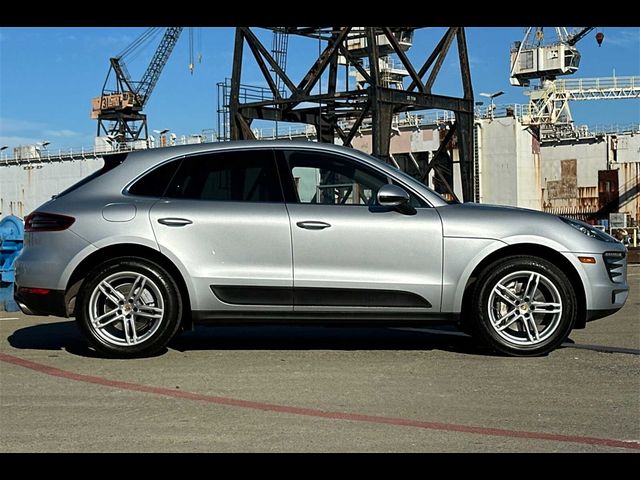 2018 Porsche Macan S