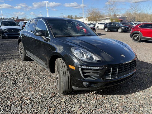 2018 Porsche Macan S