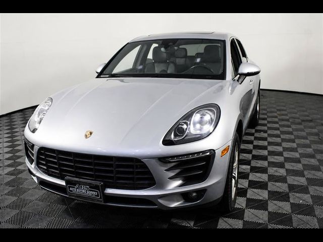 2018 Porsche Macan S
