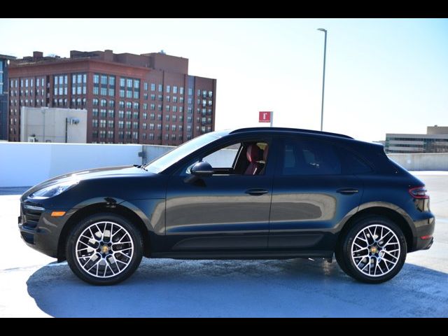 2018 Porsche Macan S