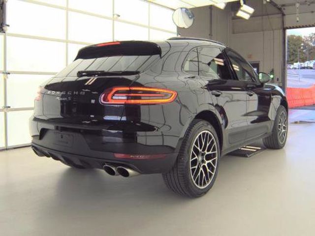 2018 Porsche Macan S