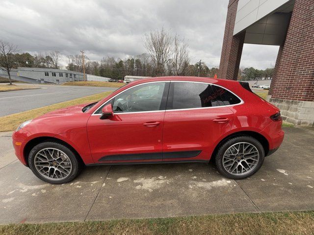 2018 Porsche Macan S