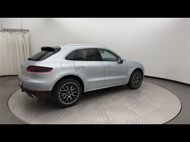 2018 Porsche Macan S