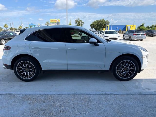 2018 Porsche Macan S