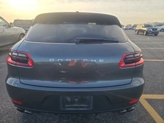 2018 Porsche Macan S