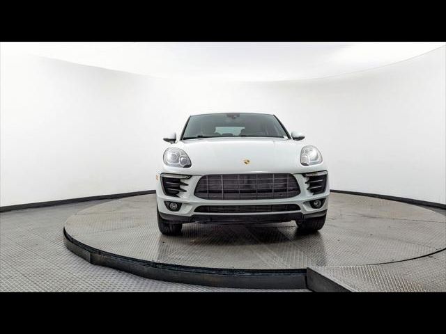 2018 Porsche Macan Base