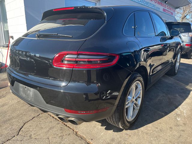 2018 Porsche Macan S