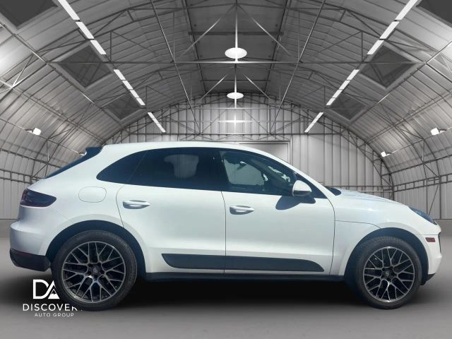 2018 Porsche Macan S