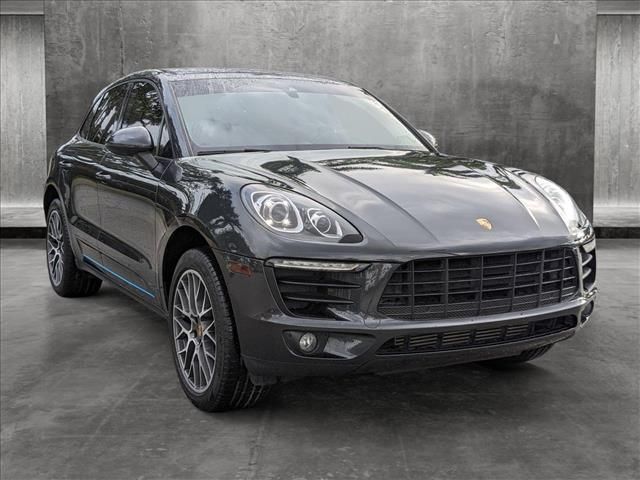 2018 Porsche Macan Sport Edition