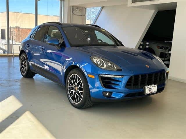 2018 Porsche Macan Sport Edition