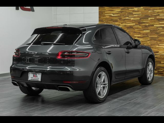 2018 Porsche Macan Sport Edition