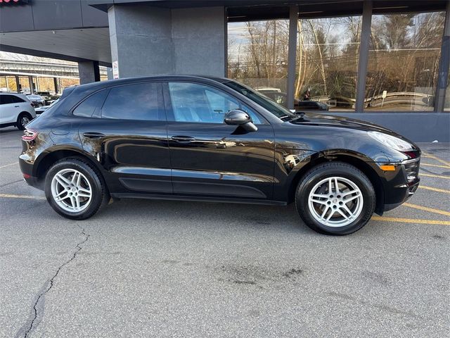 2018 Porsche Macan Sport Edition