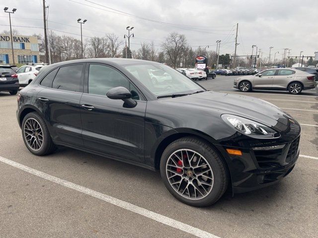 2018 Porsche Macan Sport Edition