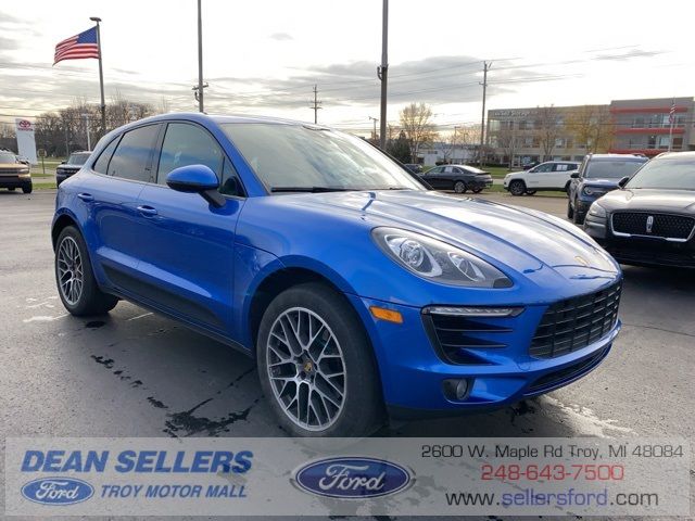 2018 Porsche Macan Sport Edition