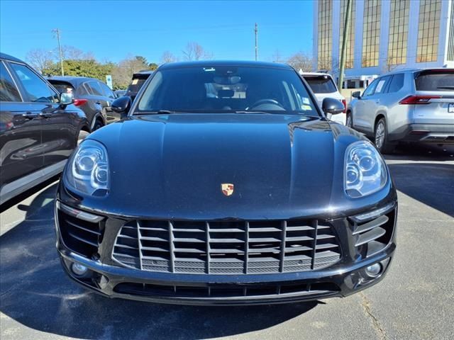 2018 Porsche Macan Sport Edition