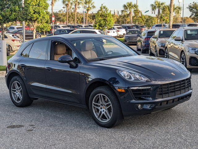 2018 Porsche Macan Base