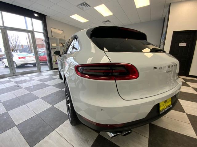 2018 Porsche Macan Sport Edition