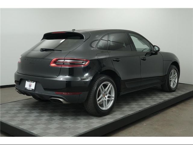 2018 Porsche Macan Sport Edition