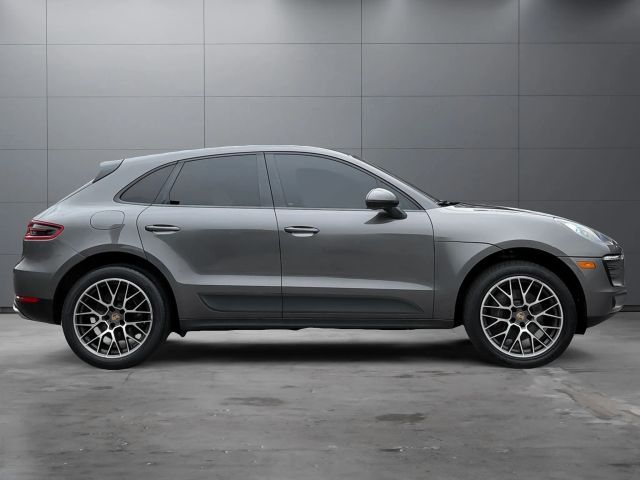 2018 Porsche Macan Sport Edition