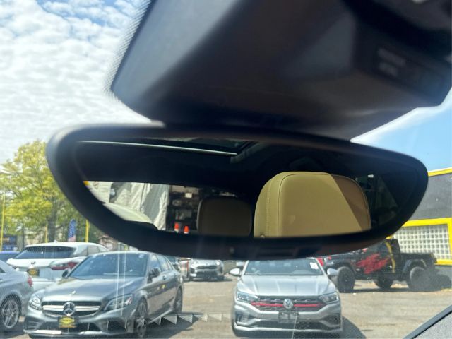 2018 Porsche Macan Sport Edition