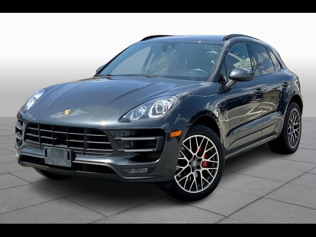 2018 Porsche Macan Turbo