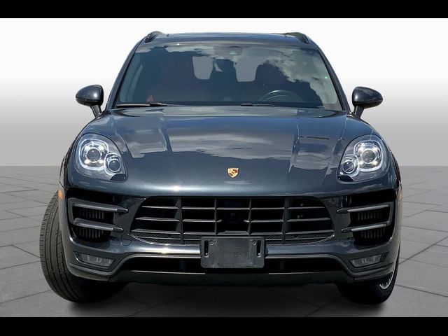 2018 Porsche Macan Turbo