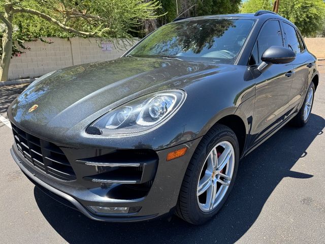 2018 Porsche Macan Turbo