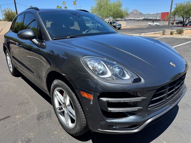 2018 Porsche Macan Turbo