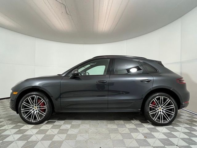 2018 Porsche Macan Turbo