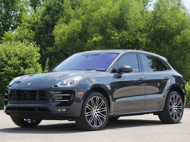 2018 Porsche Macan Turbo