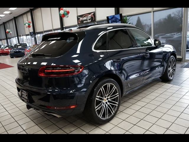 2018 Porsche Macan Turbo