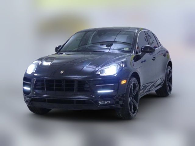 2018 Porsche Macan Turbo