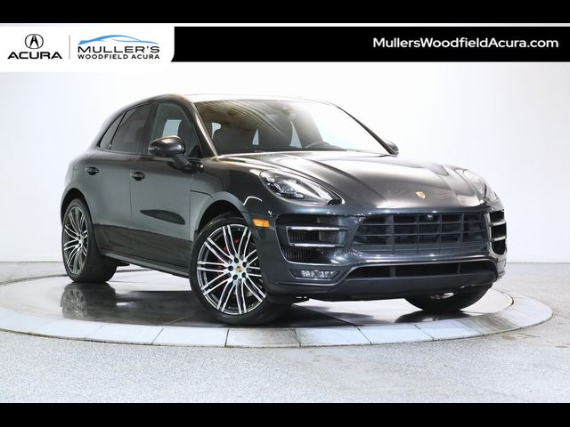 2018 Porsche Macan Turbo