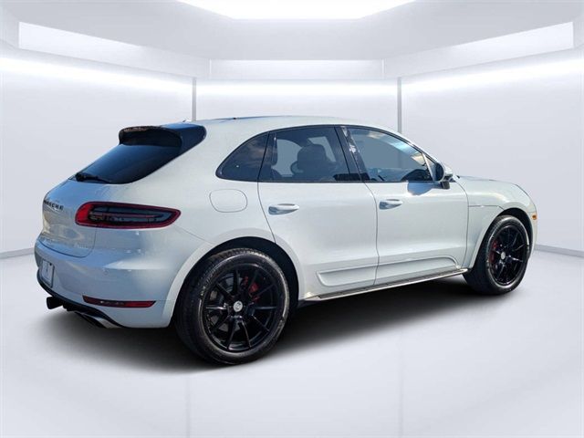 2018 Porsche Macan Turbo