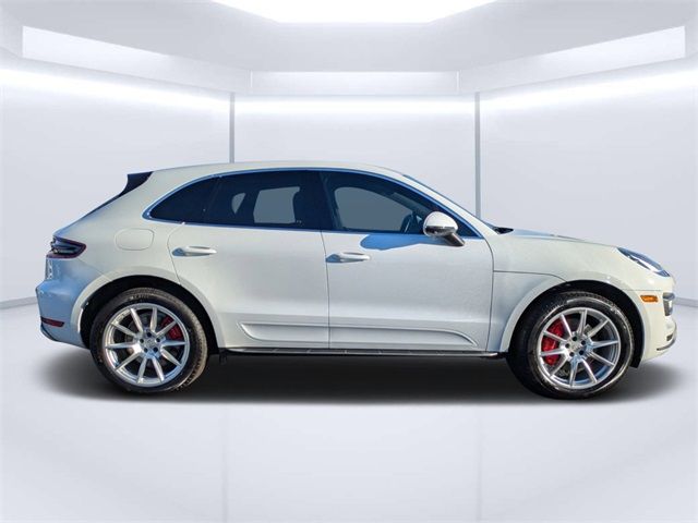 2018 Porsche Macan Turbo