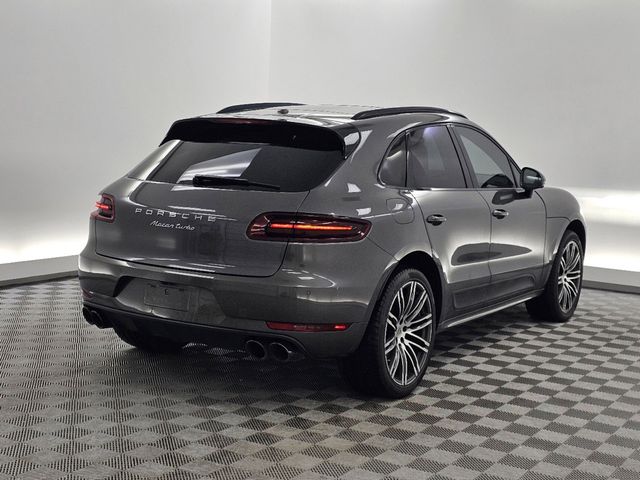 2018 Porsche Macan Turbo