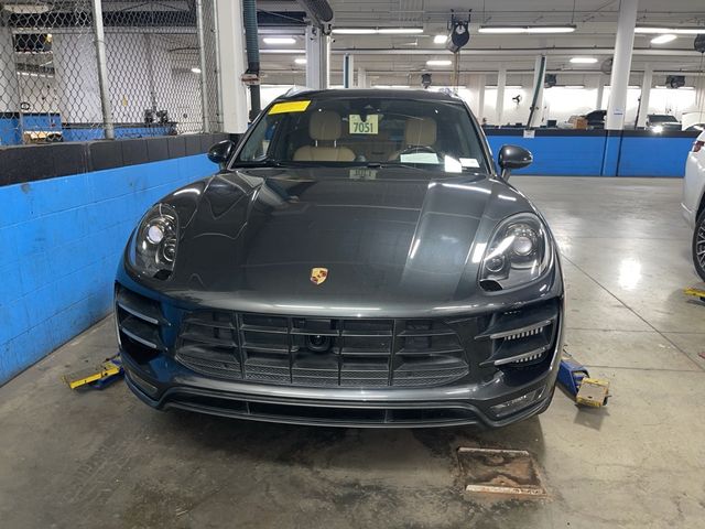 2018 Porsche Macan Turbo